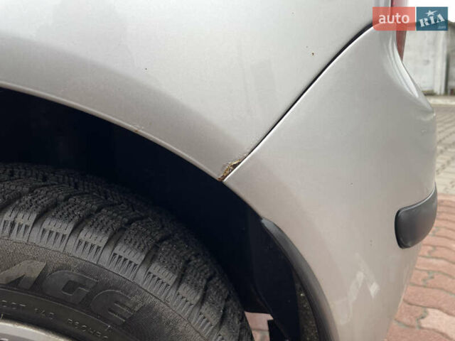 Серый Шкода Фабия, объемом двигателя 1.9 л и пробегом 276 тыс. км за 3300 $, фото 17 на Automoto.ua