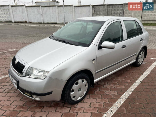 Серый Шкода Фабия, объемом двигателя 1.9 л и пробегом 276 тыс. км за 3300 $, фото 5 на Automoto.ua