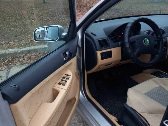 Шкода Фабия 2000 в Чернигове на Automoto.ua Серый Шкода Фабия, объемом двигателя 1.4 л и пробегом 253 тыс. км за 3400 $, фото 6 на Automoto.ua