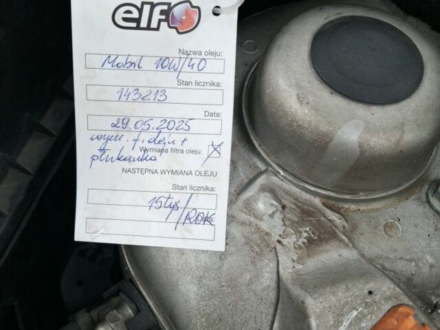 Серый Шкода Фабия, объемом двигателя 1.4 л и пробегом 150 тыс. км за 3800 $, фото 4 на Automoto.ua