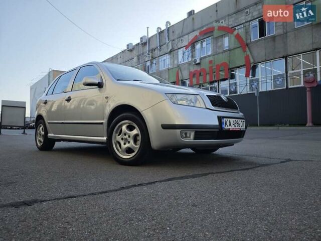 Сірий Шкода Фабія, об'ємом двигуна 1.39 л та пробігом 166 тис. км за 4500 $, фото 12 на Automoto.ua