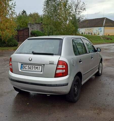 Шкода Фабия 2001 в Ровно на Automoto.ua Серый Шкода Фабия, объемом двигателя 1.9 л и пробегом 230 тыс. км за 2350 $, фото 3 на Automoto.ua