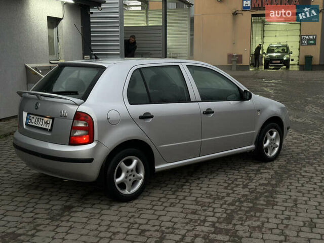 Серый Шкода Фабия, объемом двигателя 1.4 л и пробегом 158 тыс. км за 2999 $, фото 5 на Automoto.ua