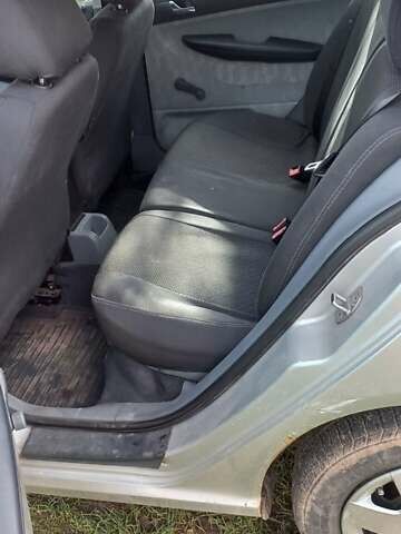 Шкода Фабия 2001 в Самборе на Automoto.ua Серый Шкода Фабия, объемом двигателя 1.9 л и пробегом 365 тыс. км за 2800 $, фото 29 на Automoto.ua