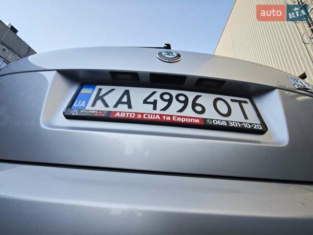 Сірий Шкода Фабія, об'ємом двигуна 1.39 л та пробігом 166 тис. км за 4500 $, фото 40 на Automoto.ua
