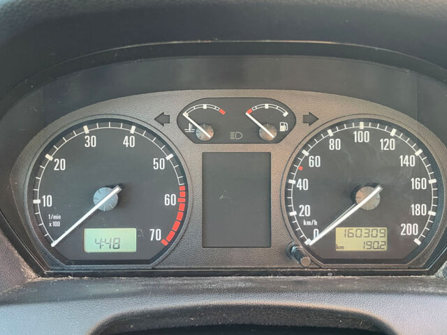 Сірий Шкода Фабія, об'ємом двигуна 1.4 л та пробігом 160 тис. км за 3700 $, фото 16 на Automoto.ua
