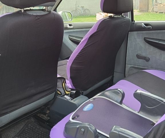 Серый Шкода Фабия, объемом двигателя 0 л и пробегом 2 тыс. км за 3100 $, фото 7 на Automoto.ua