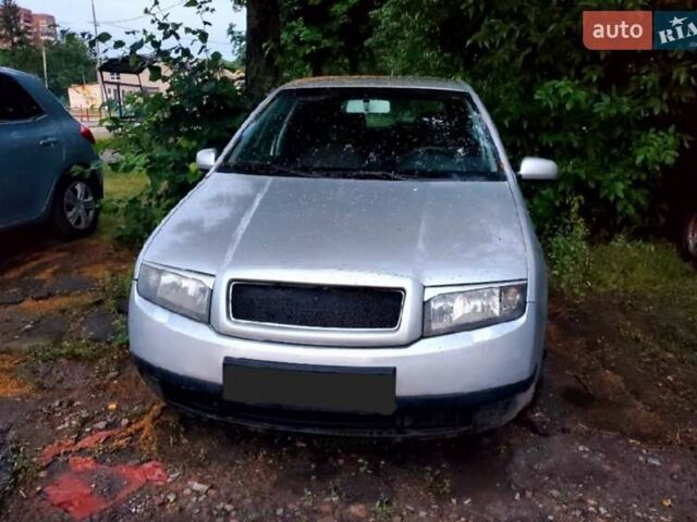 Сірий Шкода Фабія, об'ємом двигуна 1.9 л та пробігом 200 тис. км за 2950 $, фото 4 на Automoto.ua