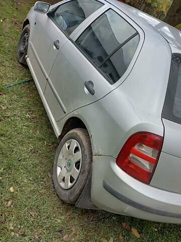 Шкода Фабия 2001 в Самборе на Automoto.ua Серый Шкода Фабия, объемом двигателя 1.9 л и пробегом 365 тыс. км за 2800 $, фото 22 на Automoto.ua