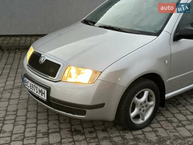 Серый Шкода Фабия, объемом двигателя 1.4 л и пробегом 158 тыс. км за 2999 $, фото 1 на Automoto.ua
