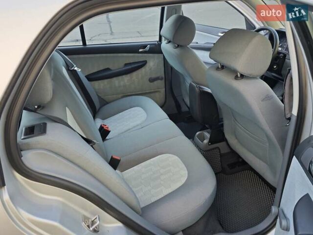 Сірий Шкода Фабія, об'ємом двигуна 1.39 л та пробігом 166 тис. км за 4500 $, фото 45 на Automoto.ua