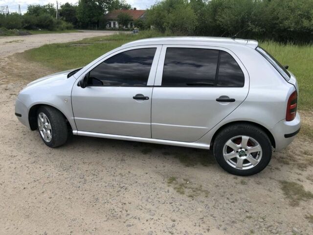 Сірий Шкода Фабія, об'ємом двигуна 1.4 л та пробігом 319 тис. км за 2900 $, фото 7 на Automoto.ua