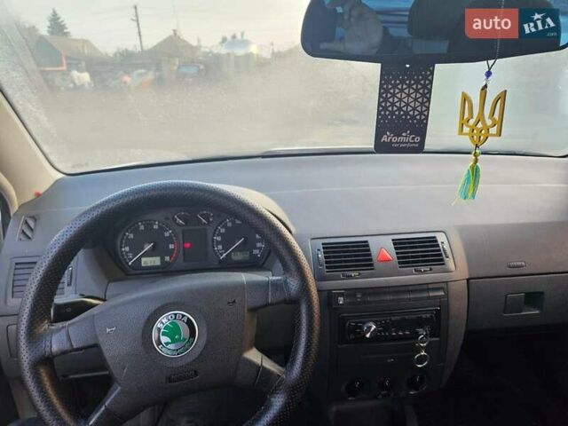 Сірий Шкода Фабія, об'ємом двигуна 1.4 л та пробігом 361 тис. км за 3300 $, фото 2 на Automoto.ua