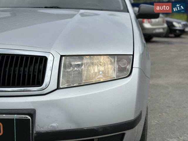 Серый Шкода Фабия, объемом двигателя 1.4 л и пробегом 182 тыс. км за 3900 $, фото 7 на Automoto.ua