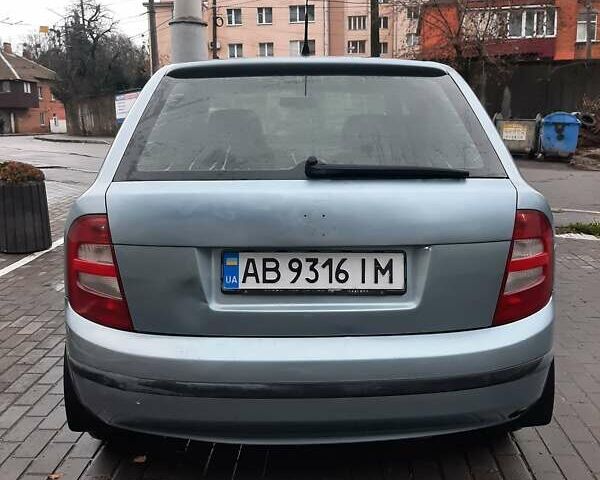 Серый Шкода Фабия, объемом двигателя 1.4 л и пробегом 312 тыс. км за 3100 $, фото 4 на Automoto.ua