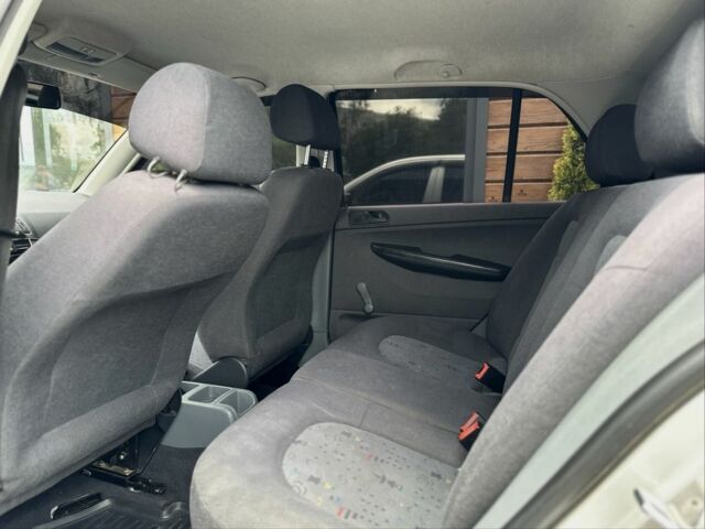 Сірий Шкода Фабія, об'ємом двигуна 1.4 л та пробігом 182 тис. км за 3700 $, фото 21 на Automoto.ua