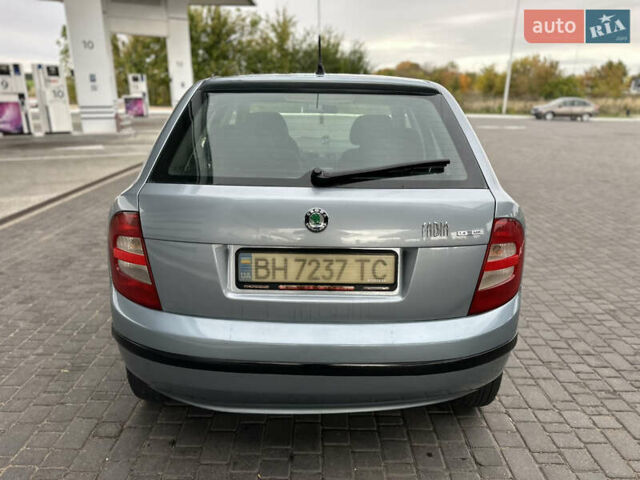 Серый Шкода Фабия, объемом двигателя 1.39 л и пробегом 270 тыс. км за 2900 $, фото 10 на Automoto.ua