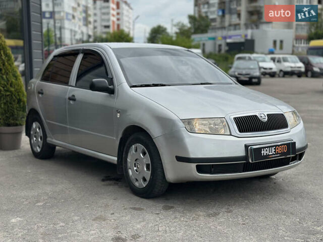 Серый Шкода Фабия, объемом двигателя 1.4 л и пробегом 182 тыс. км за 3900 $, фото 10 на Automoto.ua