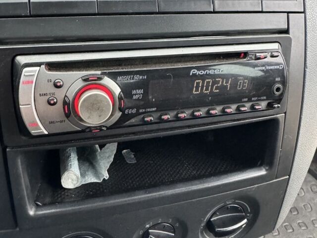 Сірий Шкода Фабія, об'ємом двигуна 1.4 л та пробігом 250 тис. км за 2500 $, фото 17 на Automoto.ua