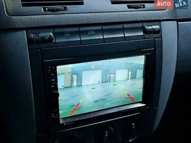 Сірий Шкода Фабія, об'ємом двигуна 1.4 л та пробігом 262 тис. км за 3500 $, фото 5 на Automoto.ua