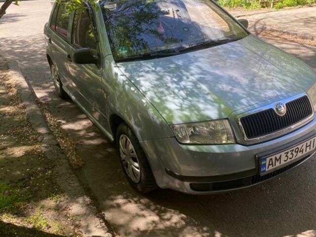 Серый Шкода Фабия, объемом двигателя 1.4 л и пробегом 270 тыс. км за 2700 $, фото 5 на Automoto.ua