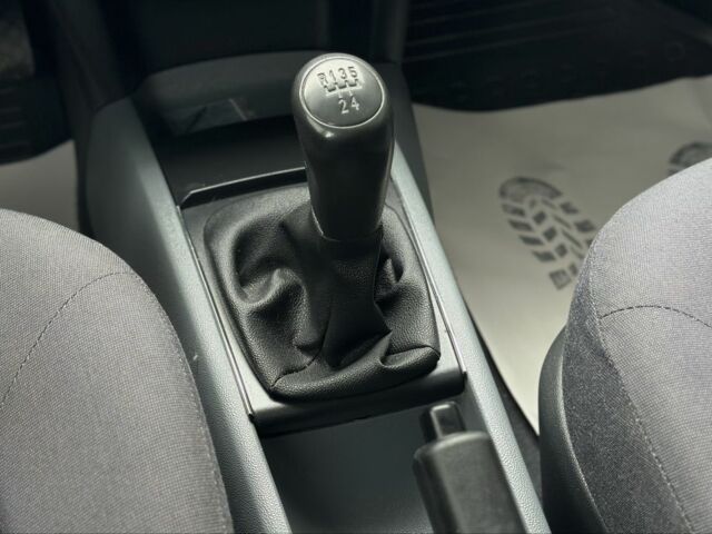 Сірий Шкода Фабія, об'ємом двигуна 1.4 л та пробігом 182 тис. км за 3700 $, фото 18 на Automoto.ua