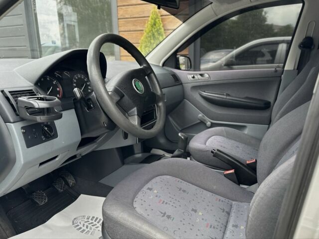 Сірий Шкода Фабія, об'ємом двигуна 1.4 л та пробігом 182 тис. км за 3700 $, фото 12 на Automoto.ua