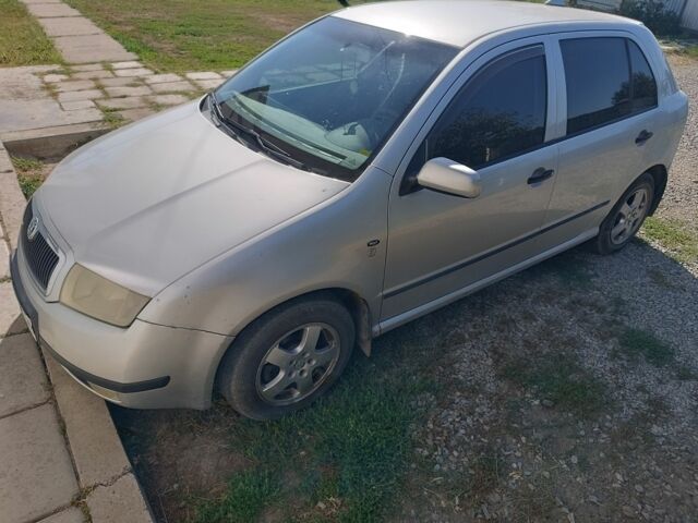Сірий Шкода Фабія, об'ємом двигуна 1.4 л та пробігом 355 тис. км за 2500 $, фото 1 на Automoto.ua