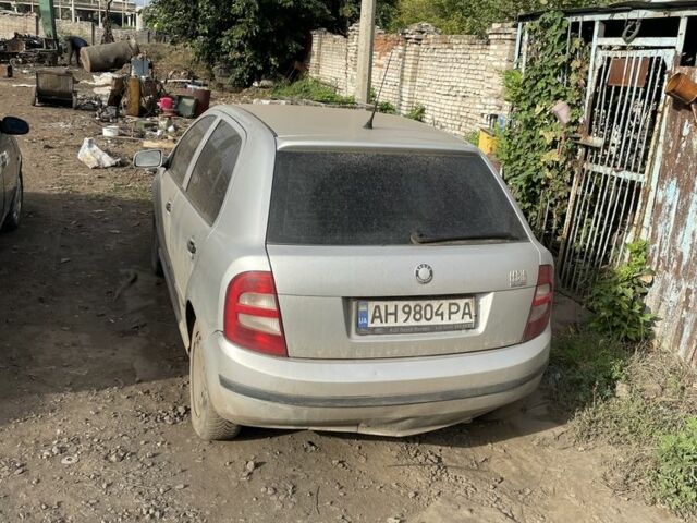 Сірий Шкода Фабія, об'ємом двигуна 1.4 л та пробігом 3 тис. км за 2700 $, фото 1 на Automoto.ua