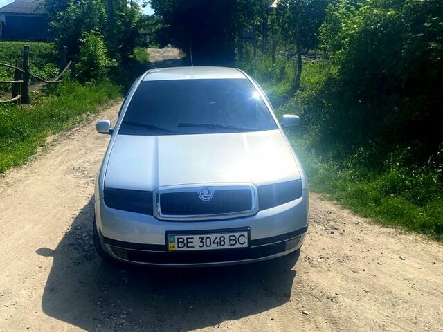 Серый Шкода Фабия, объемом двигателя 1.2 л и пробегом 190 тыс. км за 2700 $, фото 2 на Automoto.ua
