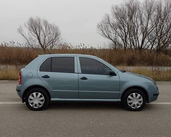 Сірий Шкода Фабія, об'ємом двигуна 1.2 л та пробігом 325 тис. км за 3450 $, фото 24 на Automoto.ua