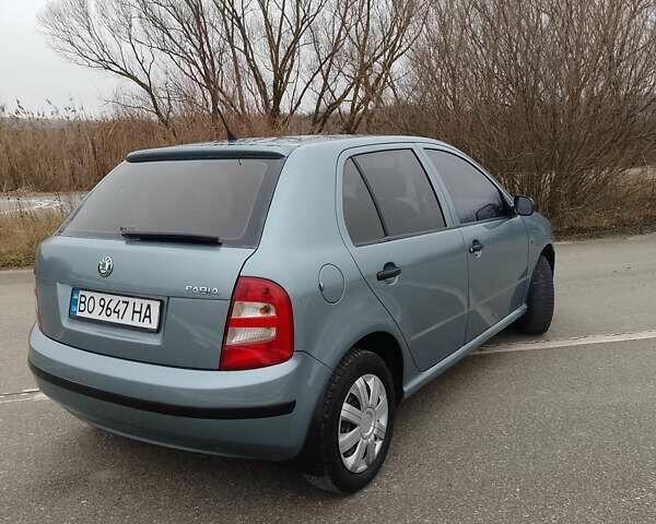 Сірий Шкода Фабія, об'ємом двигуна 1.2 л та пробігом 325 тис. км за 3450 $, фото 15 на Automoto.ua
