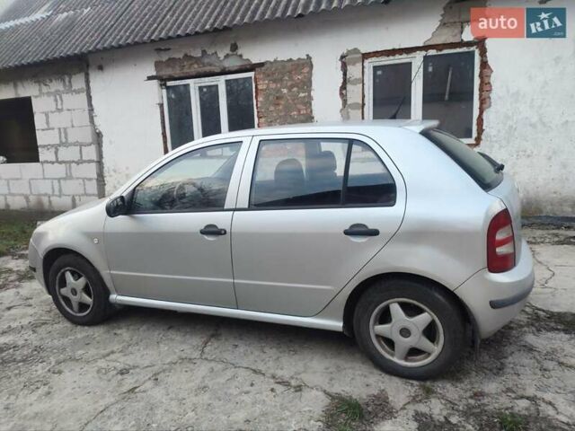 Серый Шкода Фабия, объемом двигателя 1.2 л и пробегом 361 тыс. км за 2450 $, фото 5 на Automoto.ua