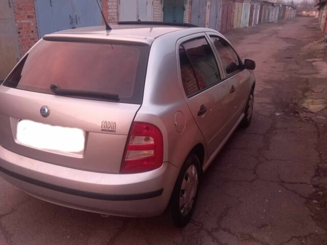 Шкода Фабия 2003 в Житомире на Automoto.ua Серый Шкода Фабия, объемом двигателя 1.2 л и пробегом 182 тыс. км за 3450 $, фото 2 на Automoto.ua