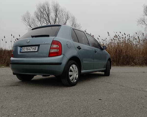 Сірий Шкода Фабія, об'ємом двигуна 1.2 л та пробігом 325 тис. км за 3450 $, фото 18 на Automoto.ua