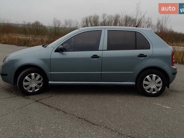 Сірий Шкода Фабія, об'ємом двигуна 1.2 л та пробігом 325 тис. км за 3450 $, фото 10 на Automoto.ua