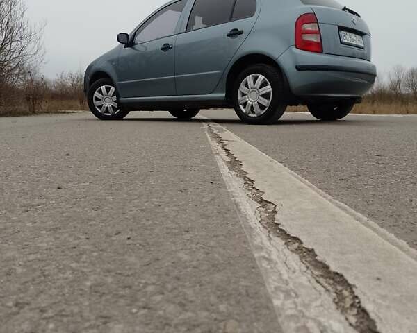 Сірий Шкода Фабія, об'ємом двигуна 1.2 л та пробігом 325 тис. км за 3450 $, фото 3 на Automoto.ua