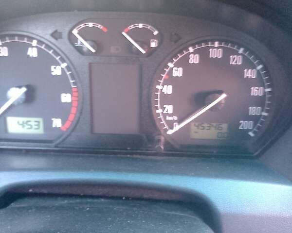 Сірий Шкода Фабія, об'ємом двигуна 1.2 л та пробігом 453 тис. км за 2400 $, фото 8 на Automoto.ua