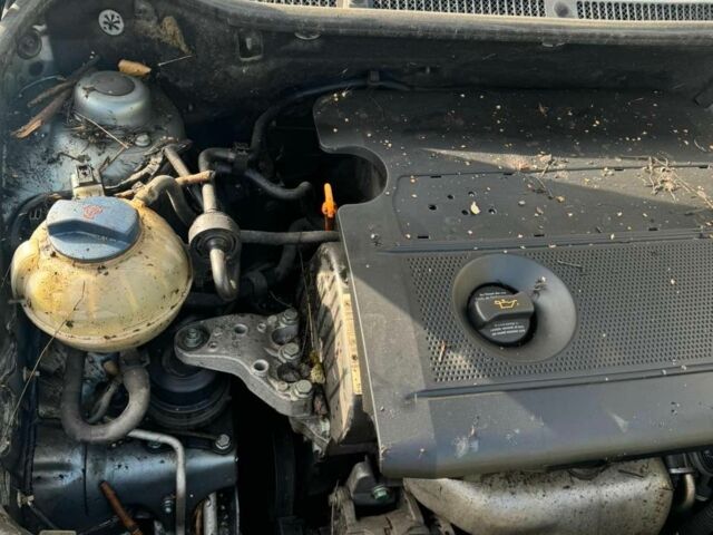 Серый Шкода Фабия, объемом двигателя 1.4 л и пробегом 160 тыс. км за 650 $, фото 2 на Automoto.ua