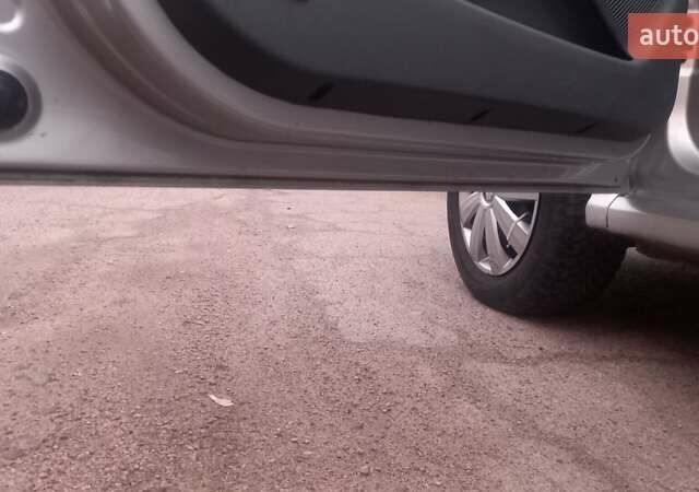 Сірий Шкода Фабія, об'ємом двигуна 1.2 л та пробігом 182 тис. км за 3700 $, фото 19 на Automoto.ua