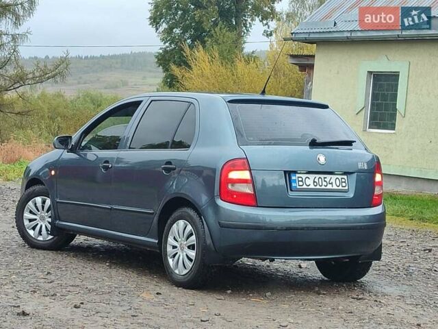 Серый Шкода Фабия, объемом двигателя 1.2 л и пробегом 300 тыс. км за 2850 $, фото 9 на Automoto.ua