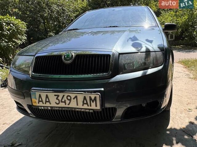 Сірий Шкода Фабія, об'ємом двигуна 1.2 л та пробігом 105 тис. км за 3500 $, фото 7 на Automoto.ua