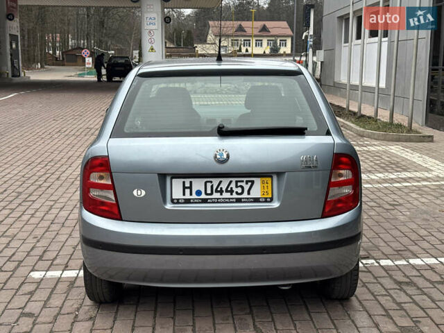 Сірий Шкода Фабія, об'ємом двигуна 1.4 л та пробігом 208 тис. км за 5399 $, фото 11 на Automoto.ua