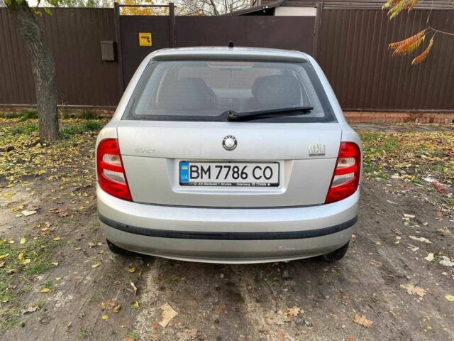 Серый Шкода Фабия, объемом двигателя 1.2 л и пробегом 245 тыс. км за 3500 $, фото 4 на Automoto.ua