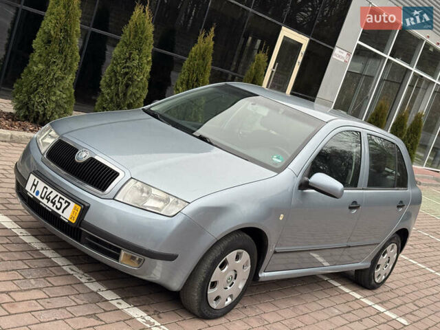 Сірий Шкода Фабія, об'ємом двигуна 1.4 л та пробігом 208 тис. км за 5399 $, фото 3 на Automoto.ua
