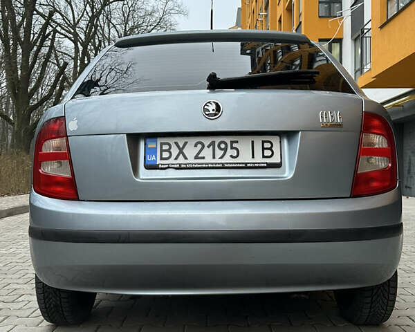 Серый Шкода Фабия, объемом двигателя 1.39 л и пробегом 236 тыс. км за 4000 $, фото 32 на Automoto.ua