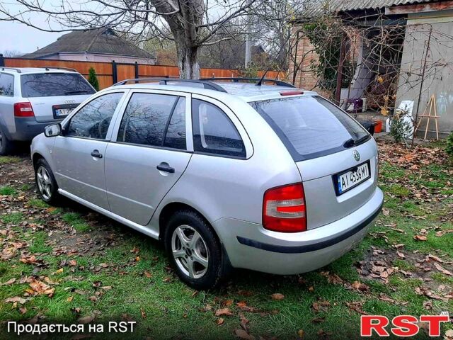 Сірий Шкода Фабія, об'ємом двигуна 1.2 л та пробігом 380 тис. км за 3600 $, фото 1 на Automoto.ua