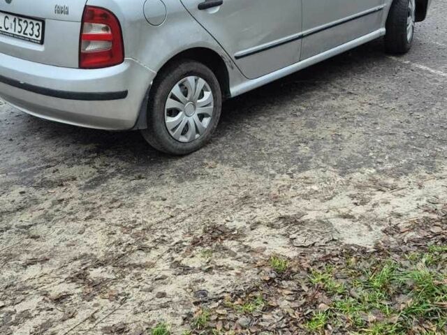 Сірий Шкода Фабія, об'ємом двигуна 0 л та пробігом 350 тис. км за 1800 $, фото 1 на Automoto.ua