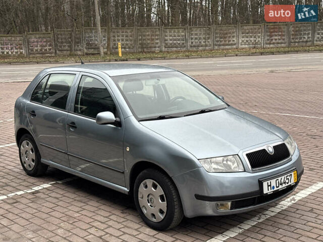 Сірий Шкода Фабія, об'ємом двигуна 1.4 л та пробігом 208 тис. км за 5399 $, фото 8 на Automoto.ua