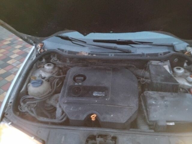 Серый Шкода Фабия, объемом двигателя 1.9 л и пробегом 370 тыс. км за 1599 $, фото 6 на Automoto.ua